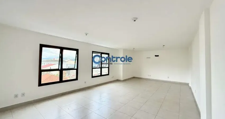 Sala comercial à venda na Rua Santo Antônio, 1460, Barreiros, São José