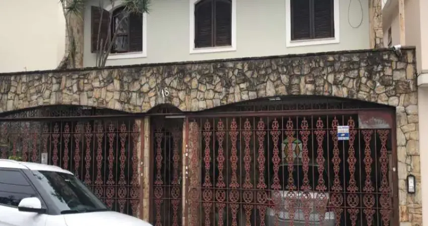 Sobrado a venda no Tatuapé, a 100 metros da Praça do Bom Parto !!