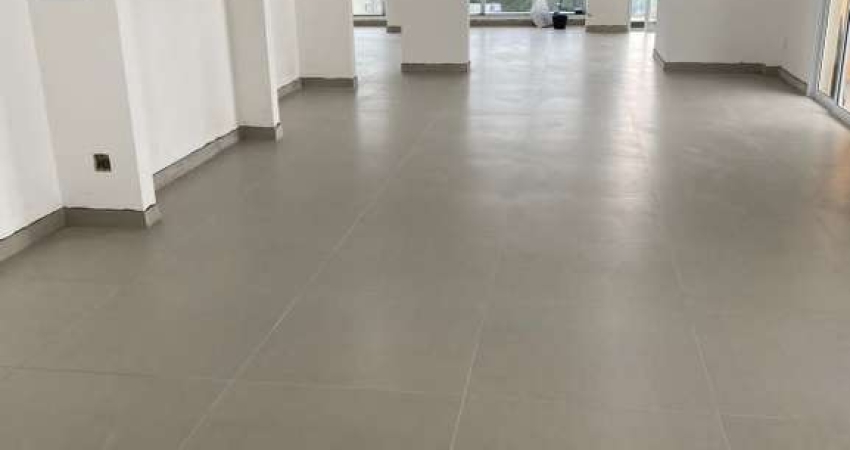 LAJE COMERCIAL NOVA PARA VENDA OU  LOCAÇÃO, ANDAR ALTO, NUNCA HABITADA, 06 VAGAS !!