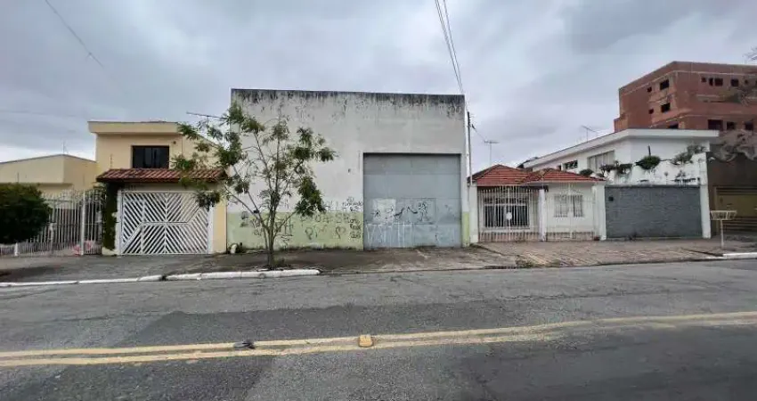 IMÓVEL COMERCIAL NA VILA CARRÃO, 02 FRENTES, MEDINDO 10 X 40 !!
