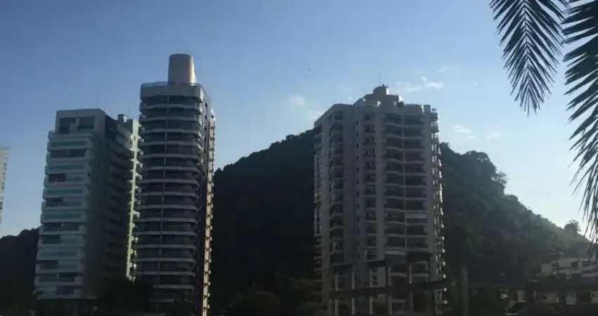 Apto no guarujá, mobiliado, andar alto, 04 dormitórios, 03 suítes, 02 vagas !!