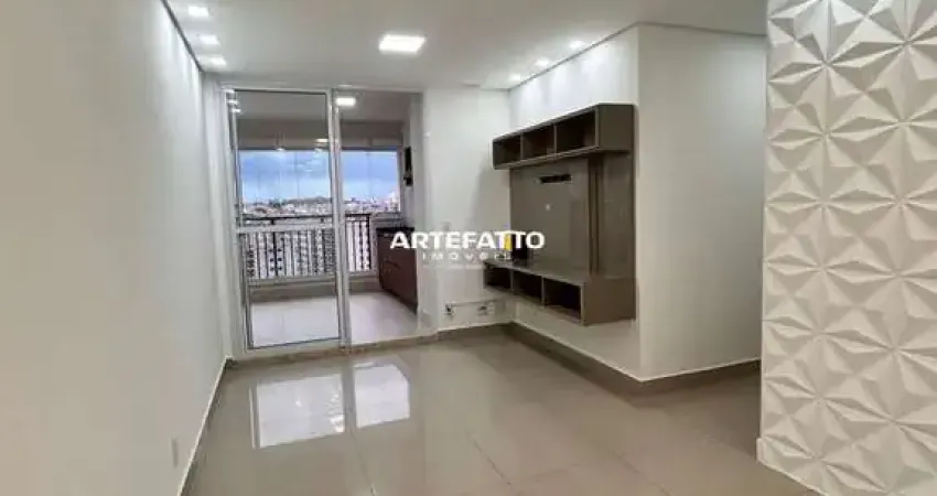 Apartamento com Armários, 3 Dormitórios(suíte), Churrasqueira na varanda - Lindo