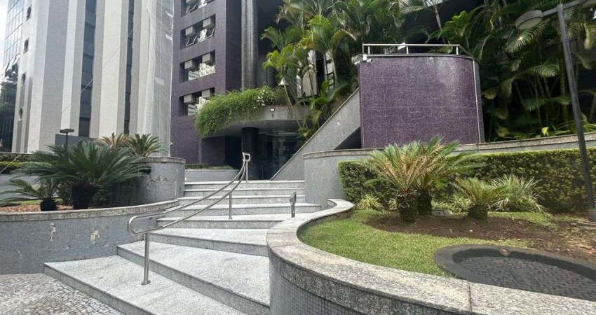 Sala Comercial com privacidade (andar semi exclusivo)- Próximo a ponte Estaiada