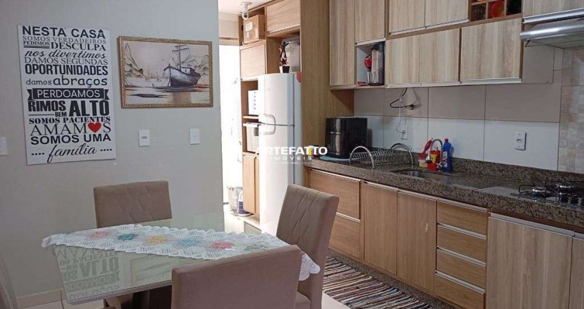 Apartamento 02 dormitórios, quintal com churrasqueira