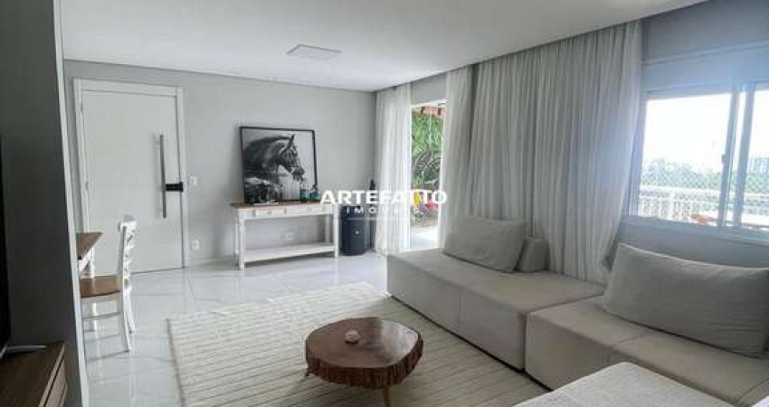 Apartamento 125 mts 3 dorms 1 suíte 2 vagas. Impecável. Com Planejados.