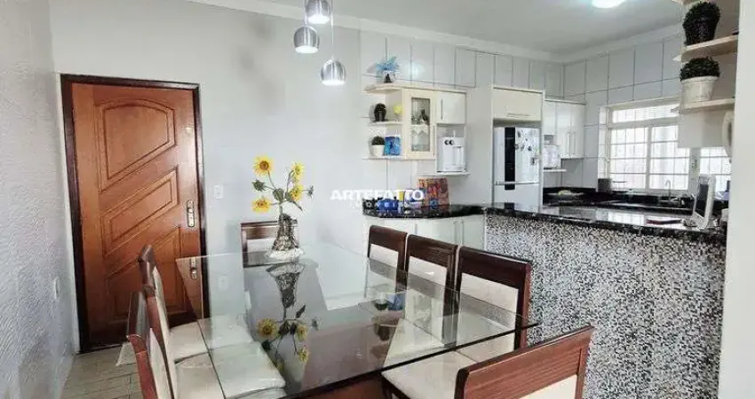 Casa com 4 dormitórios no bairro Vila Nossa Senhora das Graças
