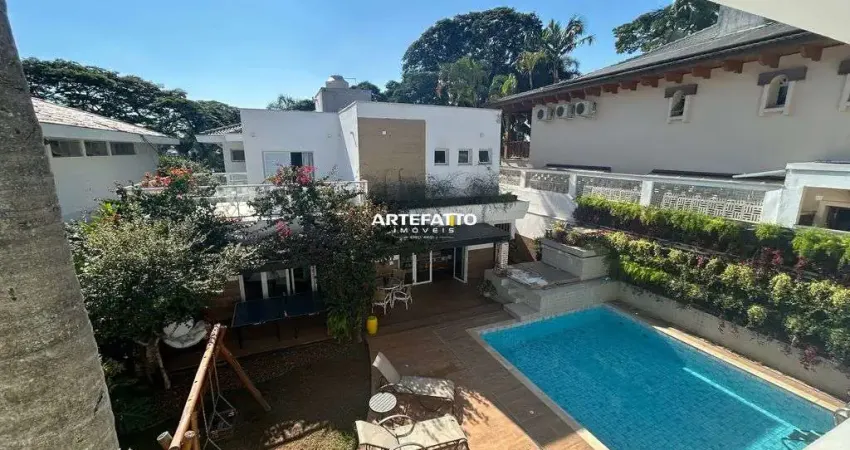 Casa incrível na Rua Laplace com 4 suítes, lazer completo e energia solar