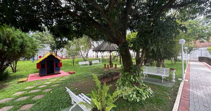 Casa de 156m2 com 3 dormitórios(1suite), 4 vagas-  Quintal espaçoso e integrado