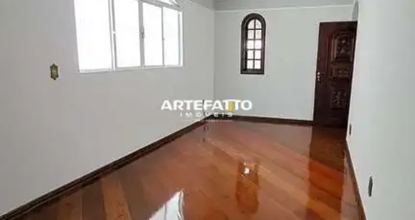 Casa com 3 dormitórios no bairro Vila Duque de Caxias