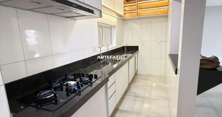 Vende-se Apartamento Novo, com planejados Área Central