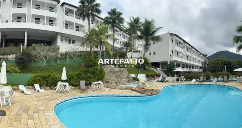 Excelente apartamento de 3 dormitórios na praia das toninhas em ubatuba