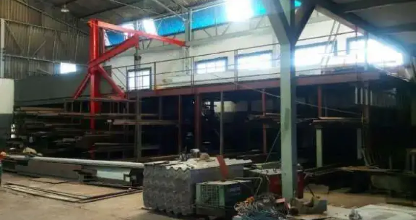Prédio comercial com galpão industrial perto da av sabará e marginal pinheiros