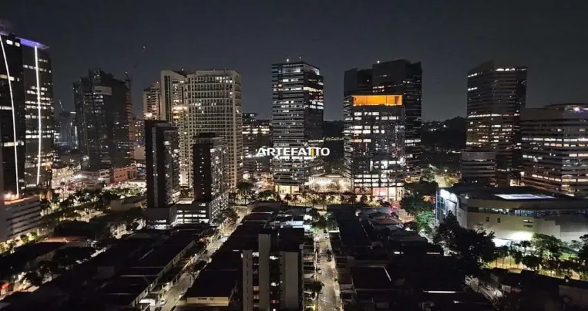 O apartamento, com 93m² , 2 quartos (podendo fazer 3) com , 2 vagas