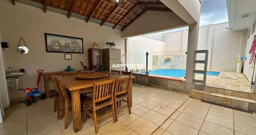 Casa com 3 quartos à venda na Rua Ifigênia Maria de Oliveira, 11, Jardim Piratininga, Franca