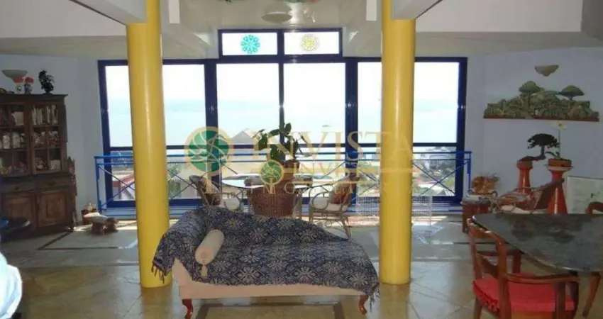 Casa com 3 quartos à venda na Rua das Embaúbas, 164, Centro, Florianópolis