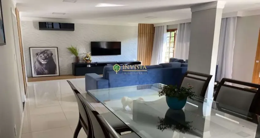 Casa com 3 quartos, à venda no bairro Itaguaçu, Florianópolis.