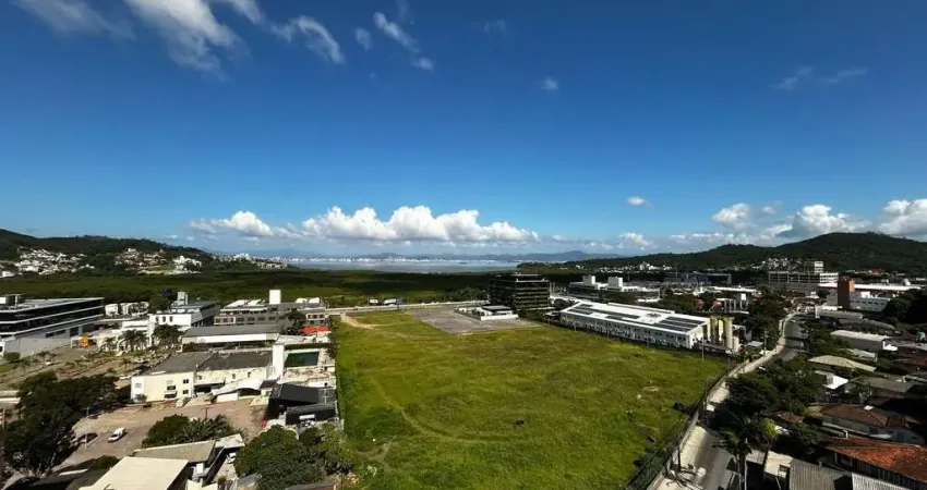 À venda | 179 m², terraço com churrasqueira, 3 quartos e 2 vagas de garagem - Saco Grande, em Florianópolis.
