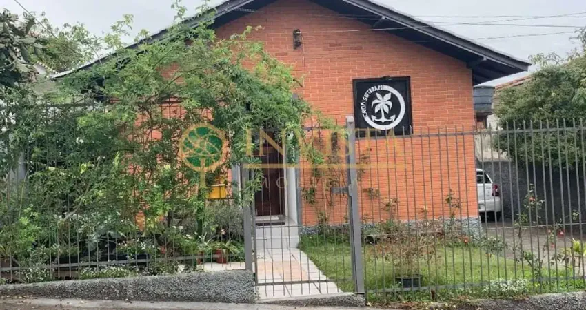 Casa com 2 quartos à venda na Rua Professora Maria Madalena Moura Ferro, 205, Estreito, Florianópolis