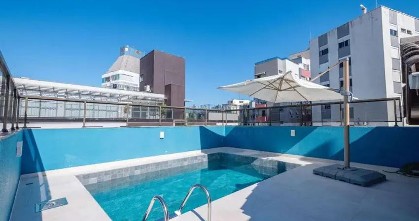 Cobertura com 3 quartos no centro de florianópolis! piscina privativa e 2 vagas.