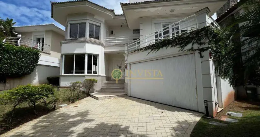 Na praia de jurerê internacional com 5 quartos, sendo 3 suítes e 4 vagas - á venda em florianópolis