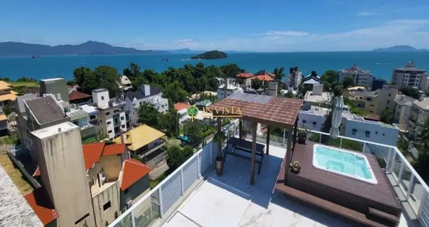 À venda na praia de canajurê! triplex, vista mar, terraço privativo, mobiliado, 4 suítes e 2 vagas de garagem.