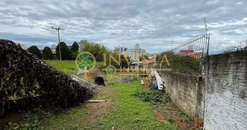 Terreno à venda na Rua Araci Vaz Callado, 1636, Estreito, Florianópolis