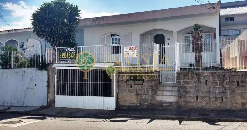 À venda | 320 m², 4 quartos, edícula e 3 vagas de garagem - capoeiras, em florianópolis.