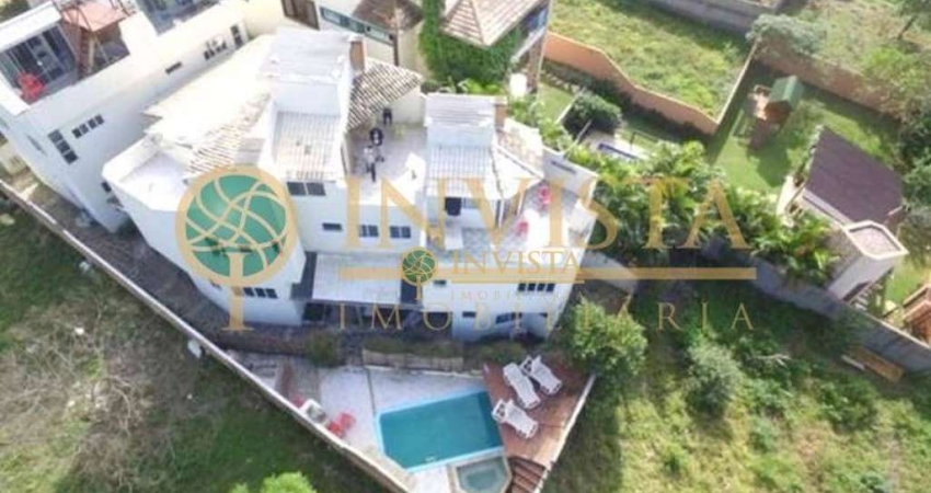 Oportunidade de Investimento! Pousada com 700m², piscina e 6 quartos - À venda na Praia do Campeche.