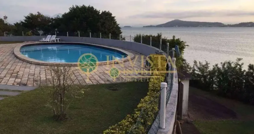 À venda | 136 m², Duplex, Churrasqueira, Vista Mar e 3 quartos - Bom Abrigo, em Florianópolis.
