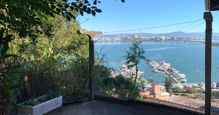 À venda | Vista Mar permanente, churrasqueira e 4 quartos - José Mendes, em Florianópolis.