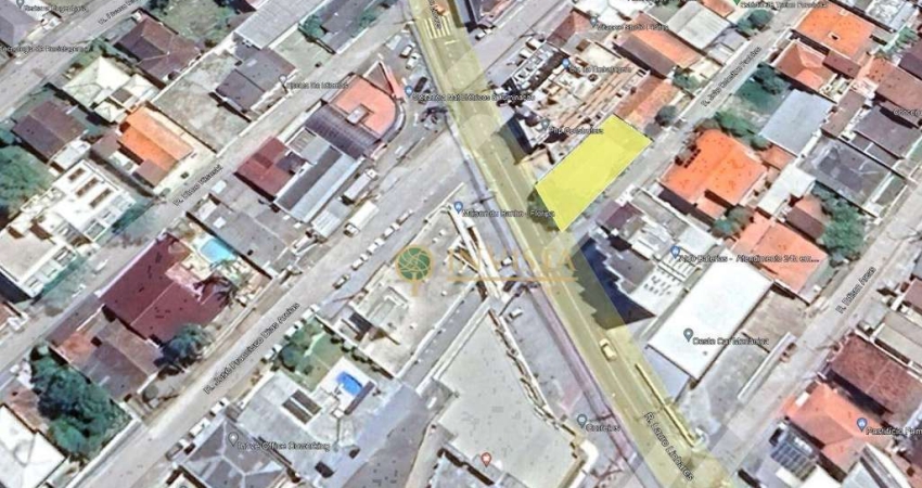 Casa na Rua Lauro Linhares - ARM 5.5