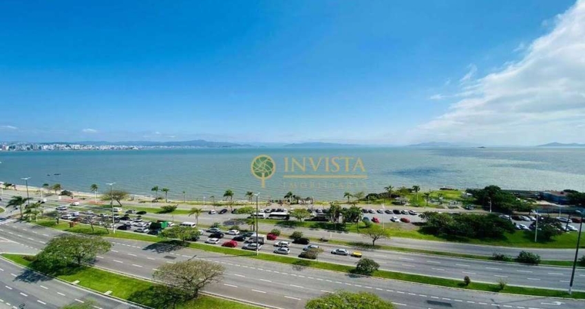 Apartamento Residencial à venda, Centro, Florianópolis - AP0357.