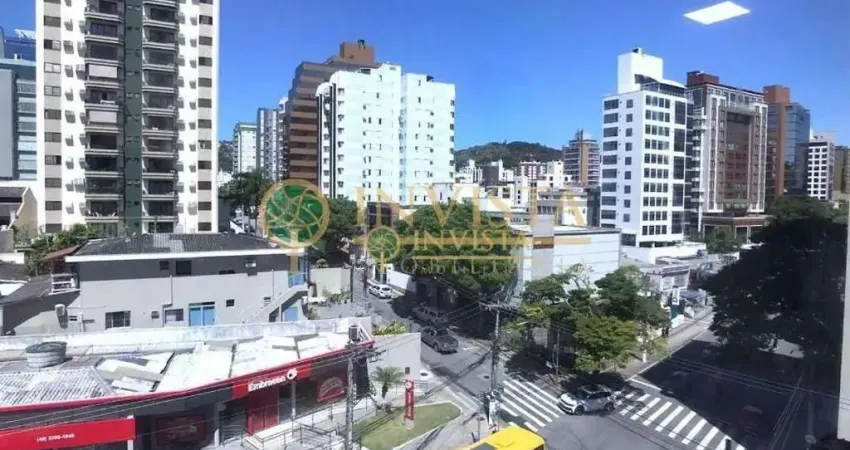 Sala comercial com 55m² - à venda no centro de florianópolis.