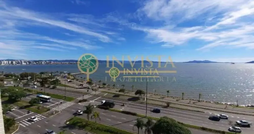 À venda | 218 m², Frente Beira-Mar Norte, 3 quartos e 2 vagas - Centro, em Florianópolis.
