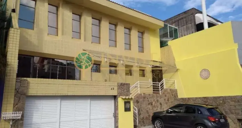 Á venda | 400m² de área privativa, 8 salas, 3 vagas de garagem - centro de florianópolis