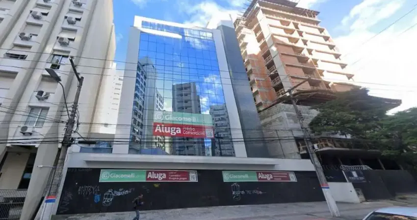 Prédio para alugar na Avenida Professor Othon Gama D'Eça, 622, Centro, Florianópolis