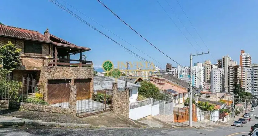 Casa com 3 quartos à venda na Rua Irmão Joaquim, 204, Centro, Florianópolis