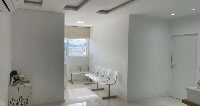 À venda | life medical tower, 110 m², sala comercial com 2 vagas de garagem - centro, em florianópolis.