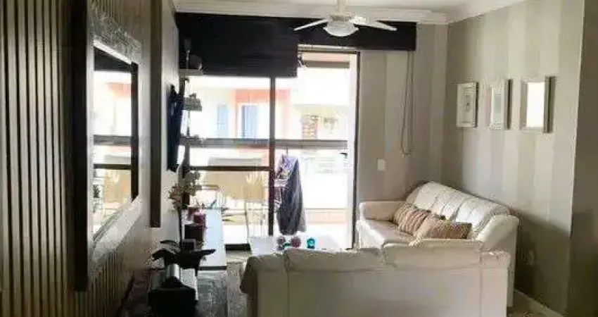 Na praia brava, mobiliado com 3 quartos sendo 1 suíte e 2 vagas.