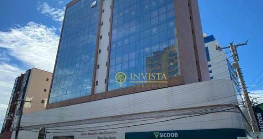 Sala comercial à venda no Estreito em Florianópolis.