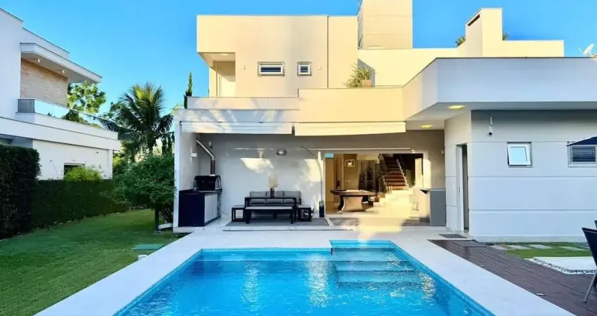 À venda | 330 m², piscina privativa, lareira, 3 quartos e 4 vagas - jurerê internacional, florianópolis.