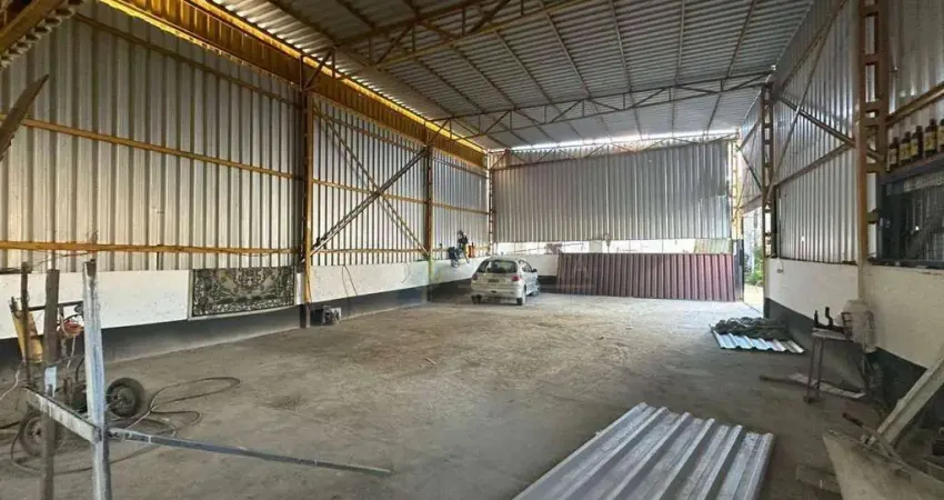 Locação | galpão comercial com 180 m² - rio tavares, em florianópolis.