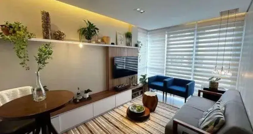 À venda | 70 m², 2 quartos e 1 vaga de garagem - Centro, em Florianópolis.