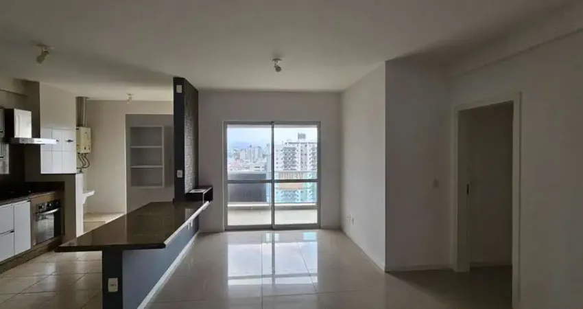 À venda | 110 m², vista mar, 3 quartos, sacada com churrasqueira e 2 vagas - estreito, em florianópolis.