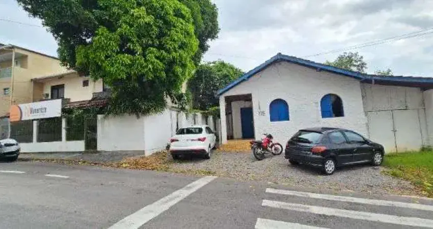 À venda | 459 m² e viabilidade construtiva de 4 pavimentos - capoeiras, em florianópolis.