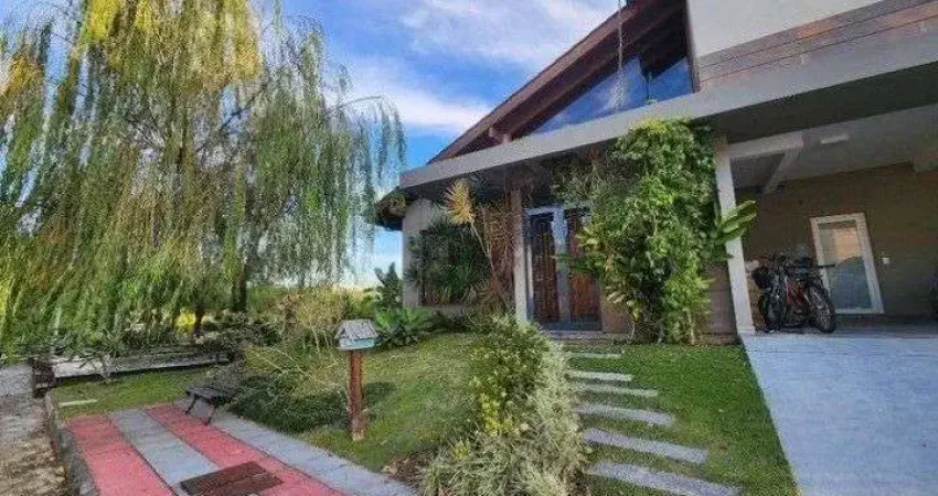 À venda | condomínio fechado, 425 m², 3 quartos e 2 vagas de garagem - saco grande, em florianópolis.