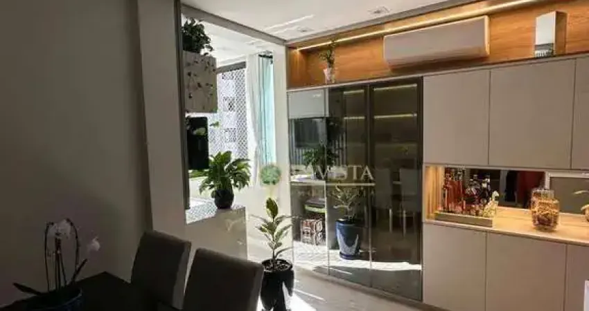 Vista parcial para o mar, 2 quartos sendo 1 suíte, sacada e 1 vaga no joão paulo - à venda em florianópolis