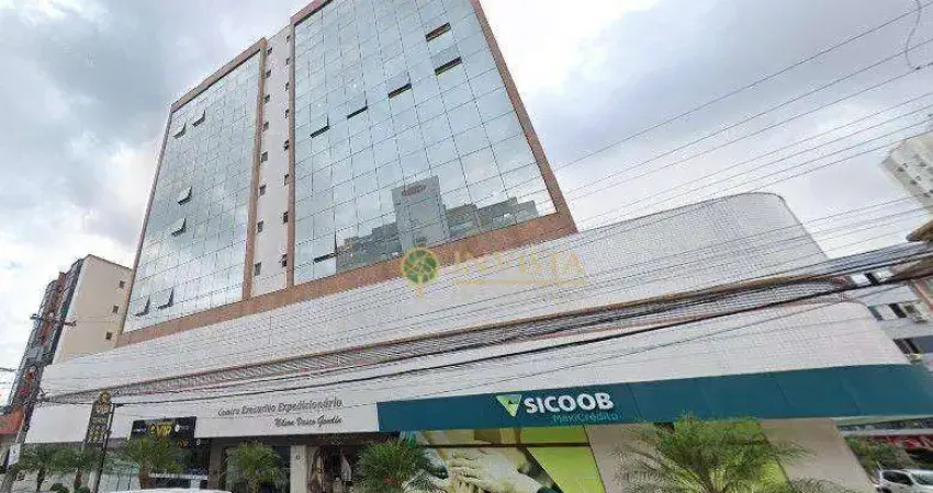 Sala comercial com vista mar e 1 vaga de garagem à venda no estreito.