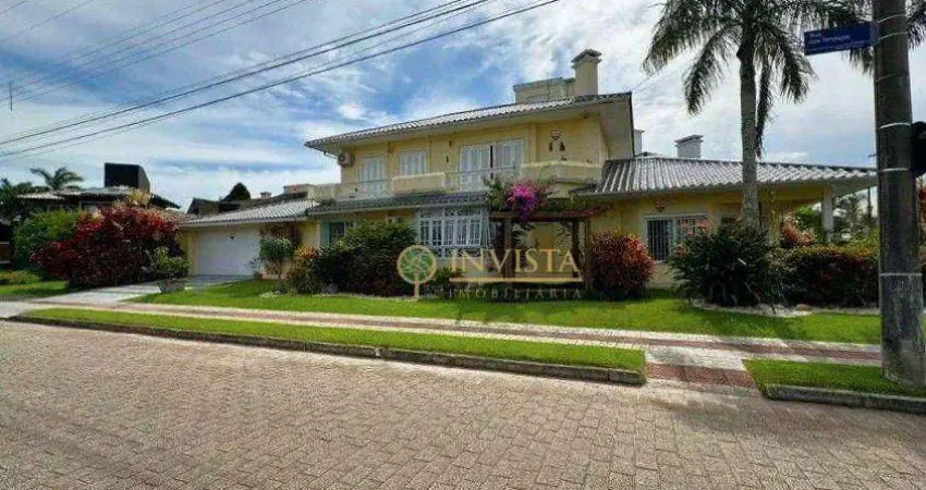Semi mobiliada com 5 quartos e 3 vagas em jurerê internacional - à venda em florianópolis.