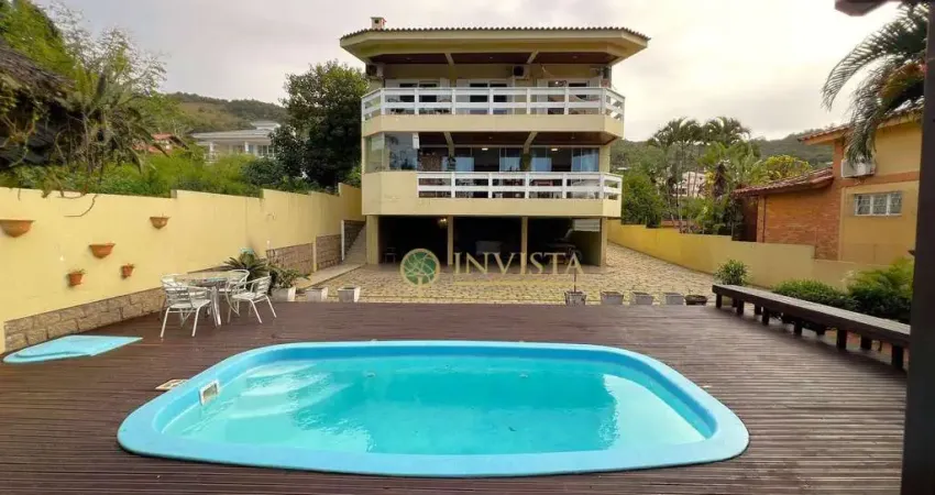 À venda | 325 m², próxima ao mar, 4 quartos, varanda gourmet, piscina e 3 vagas - praia brava, florianópolis.